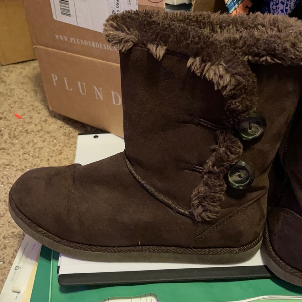 Brown boots